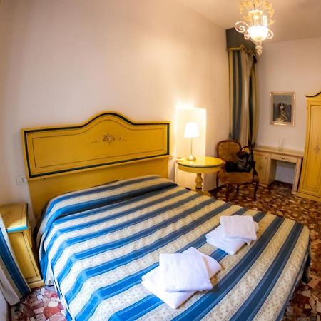 Zaffiro Apartment Venedig Eksteriør billede